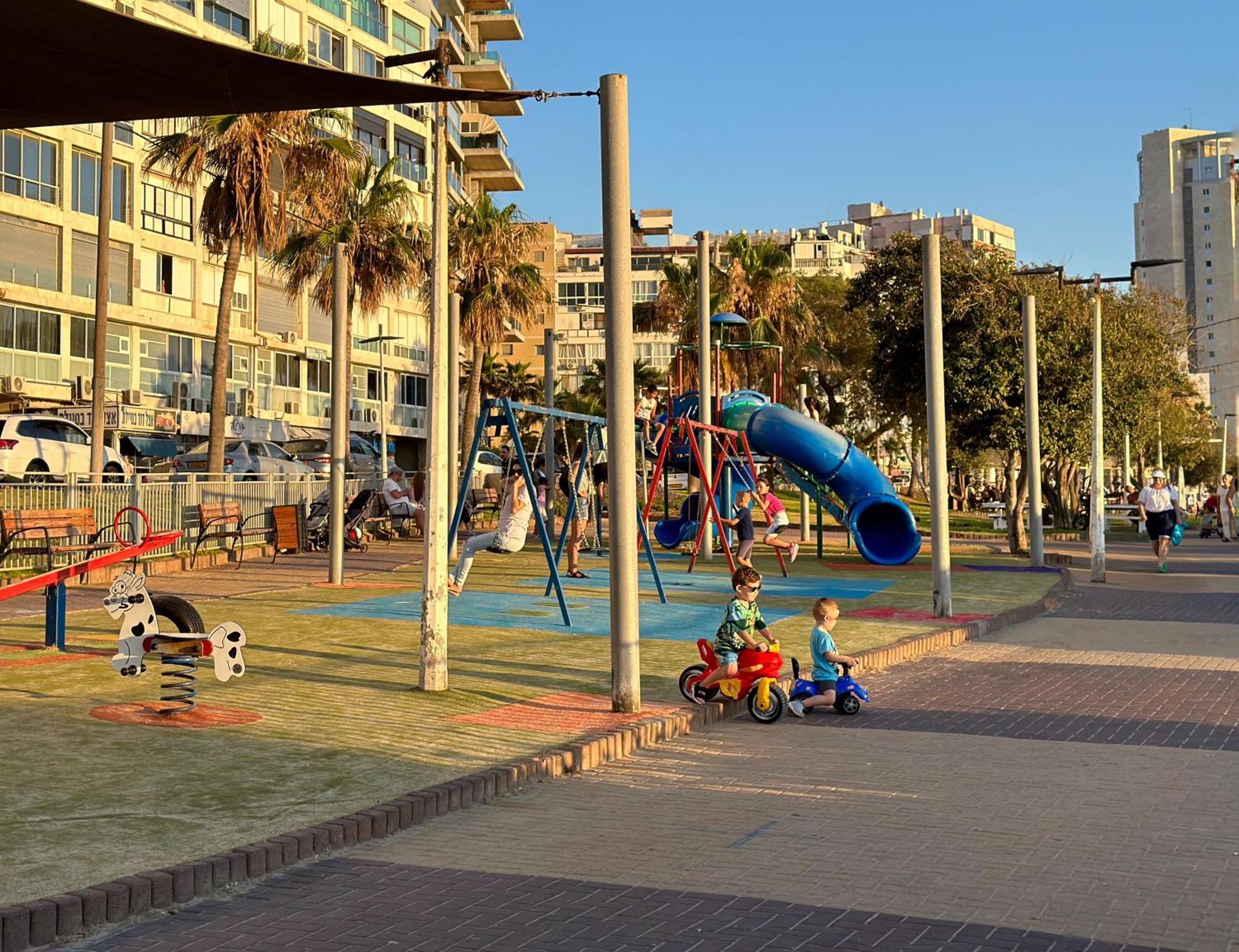 Appartement Lovely With Sea View Bat Yam
